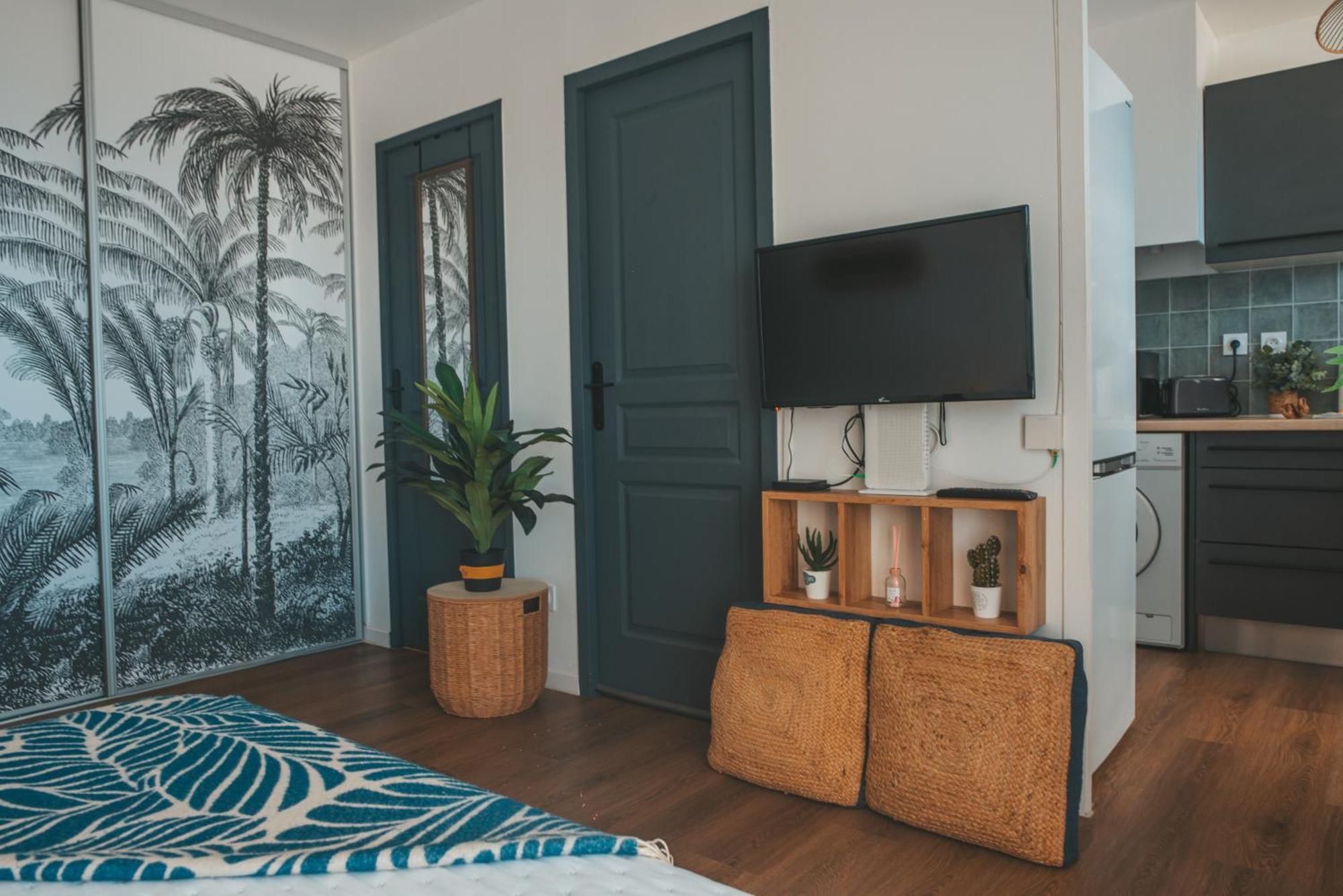 Le Point De Vue Studio Saint Denis Экстерьер фото